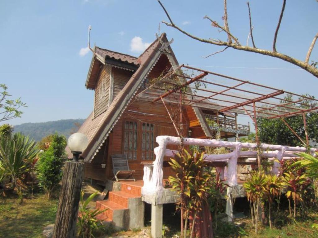 Nidahommok Resort Khao Kho Exterior photo